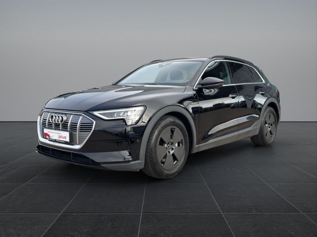 Audi e-tron 2022