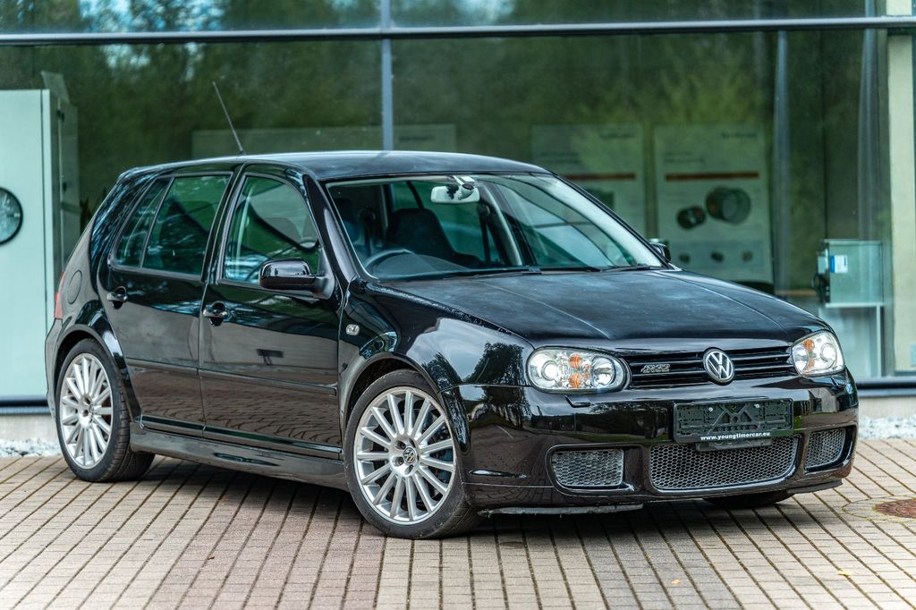 Volkswagen Golf 2003