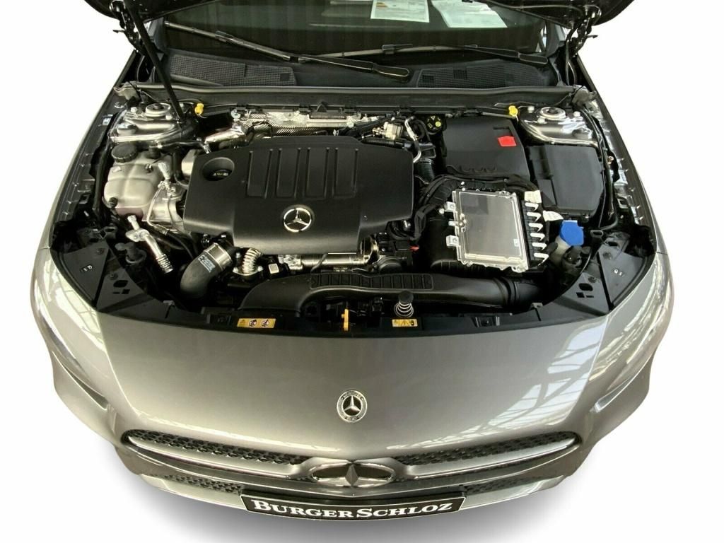 Mercedes-Benz A 200 2025
