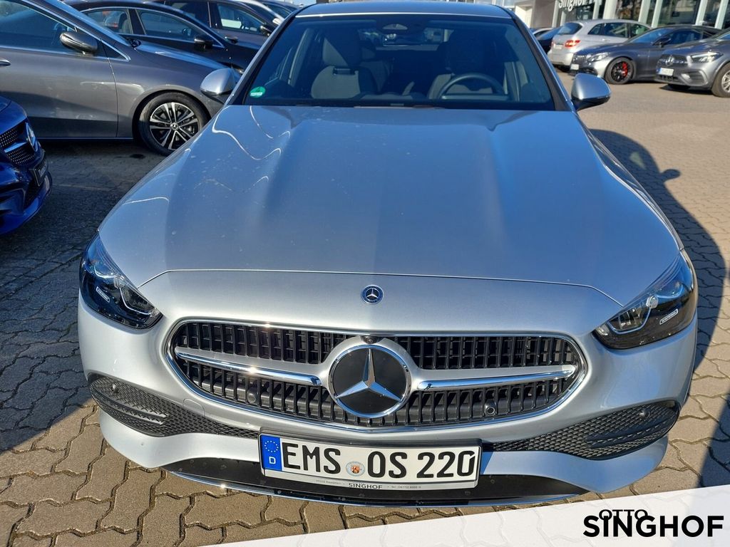 Mercedes-Benz C 220 2025