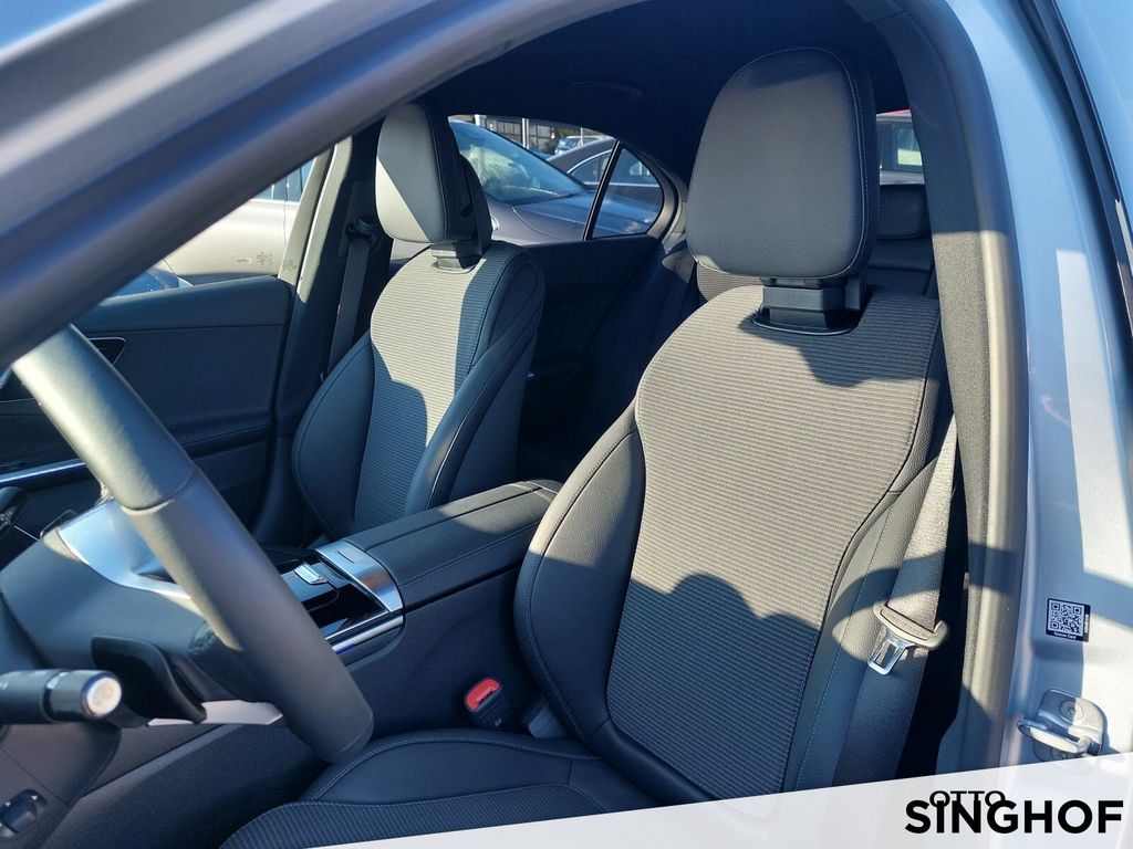 Mercedes-Benz C 220 2025