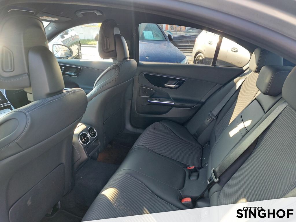 Mercedes-Benz C 220 2025
