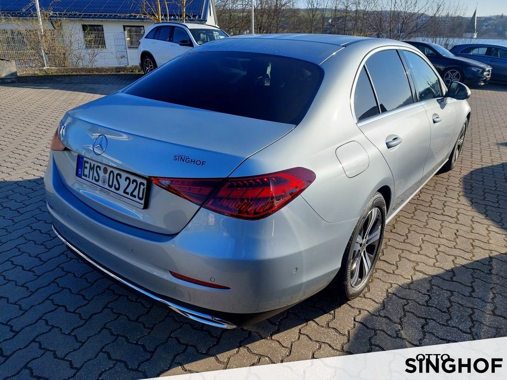 Mercedes-Benz C 220 2025