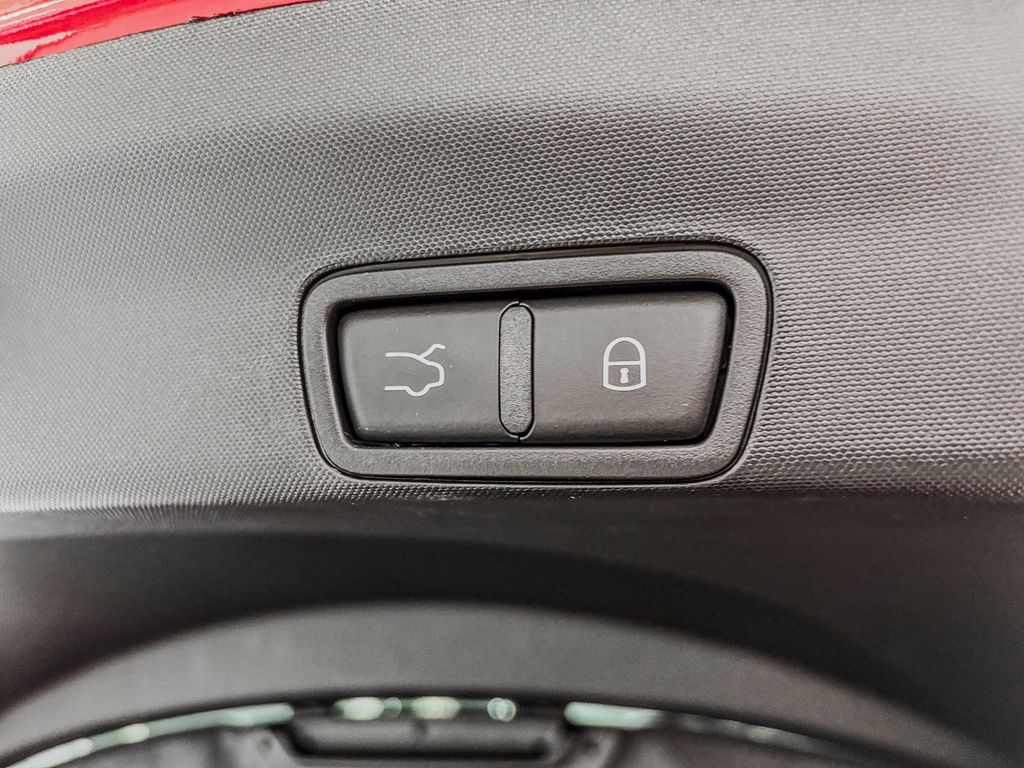 Alfa Romeo Stelvio 2025