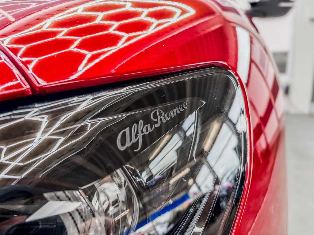 Alfa Romeo Stelvio 2025