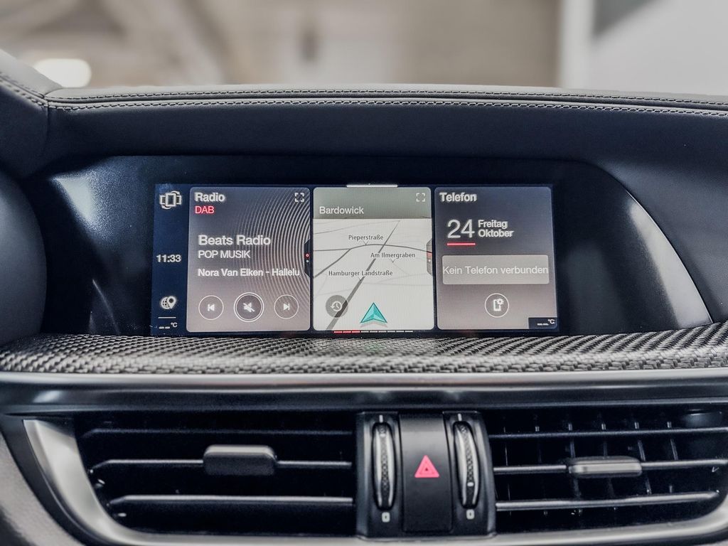 Alfa Romeo Stelvio 2025