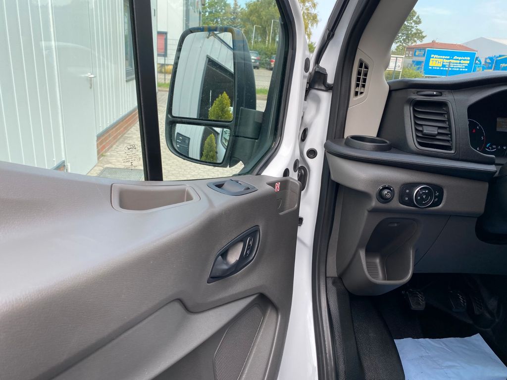 Ford Transit 2020