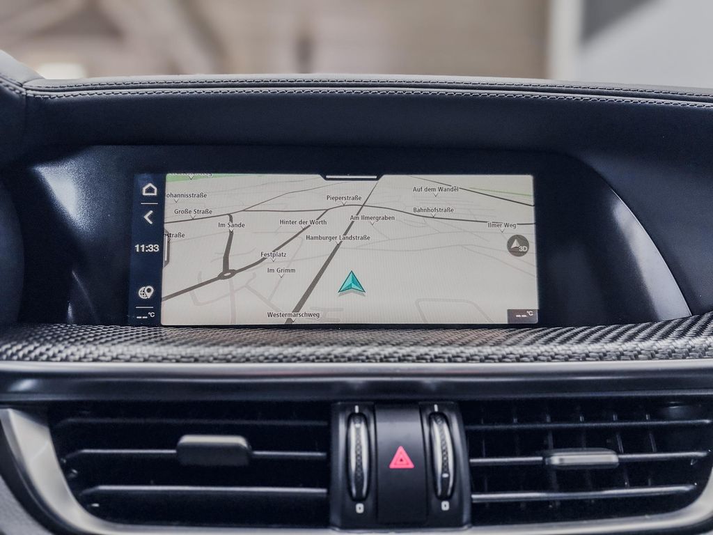 Alfa Romeo Stelvio 2025