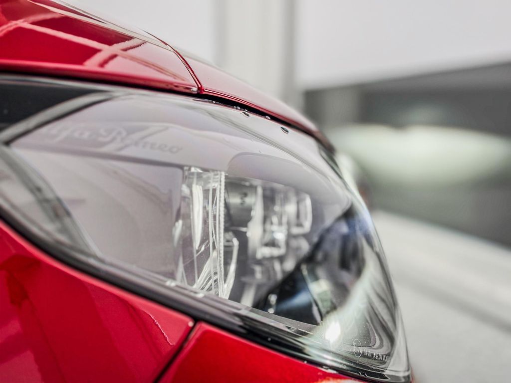 Alfa Romeo Stelvio 2025