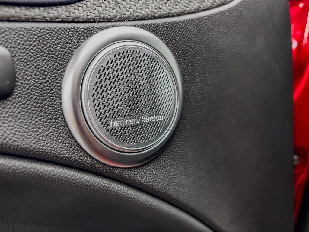 Alfa Romeo Stelvio 2025