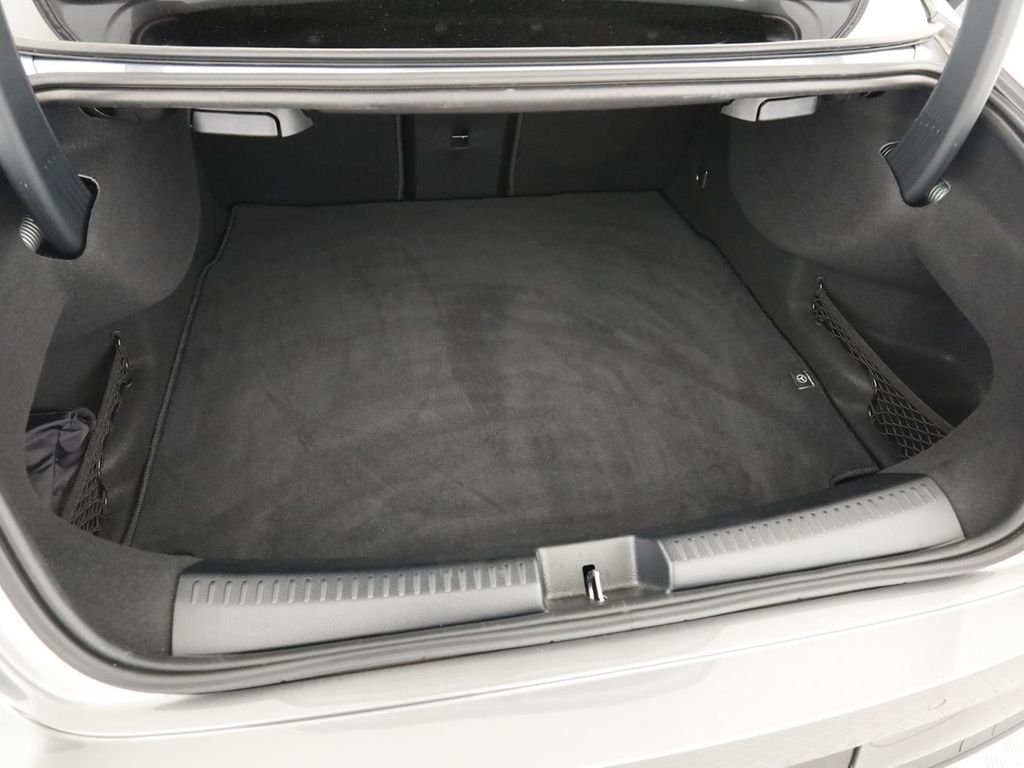 Mercedes-Benz CLA 200 2024