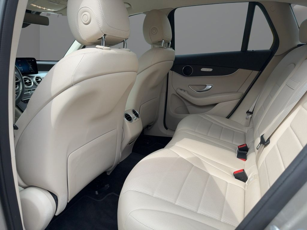 Mercedes-Benz GLC 300 2021