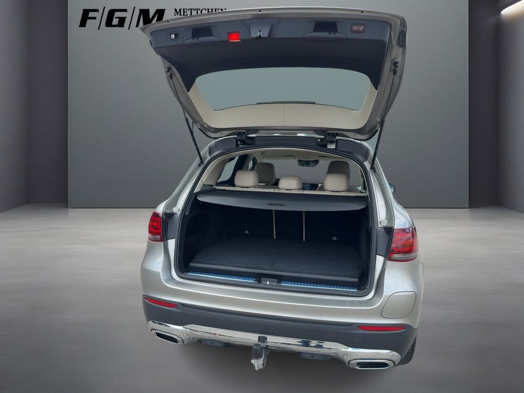Mercedes-Benz GLC 300 2021