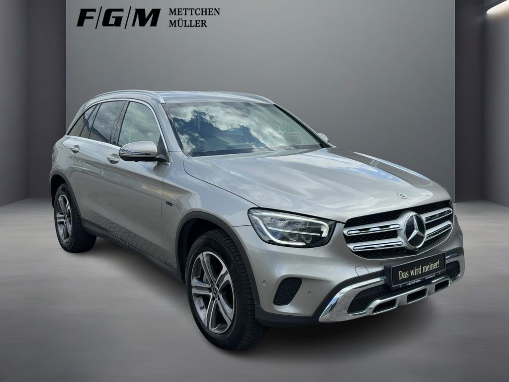 Mercedes-Benz GLC 300 2021