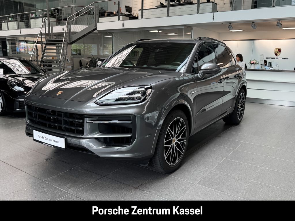 Porsche Cayenne 2024