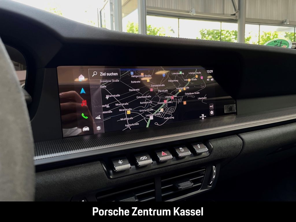 Porsche 992 2025