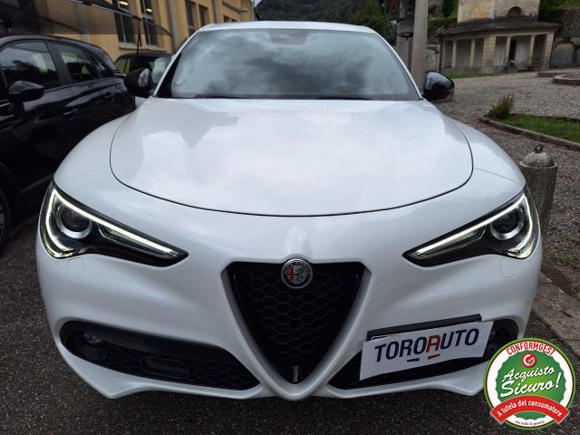 Alfa Romeo Stelvio 2021