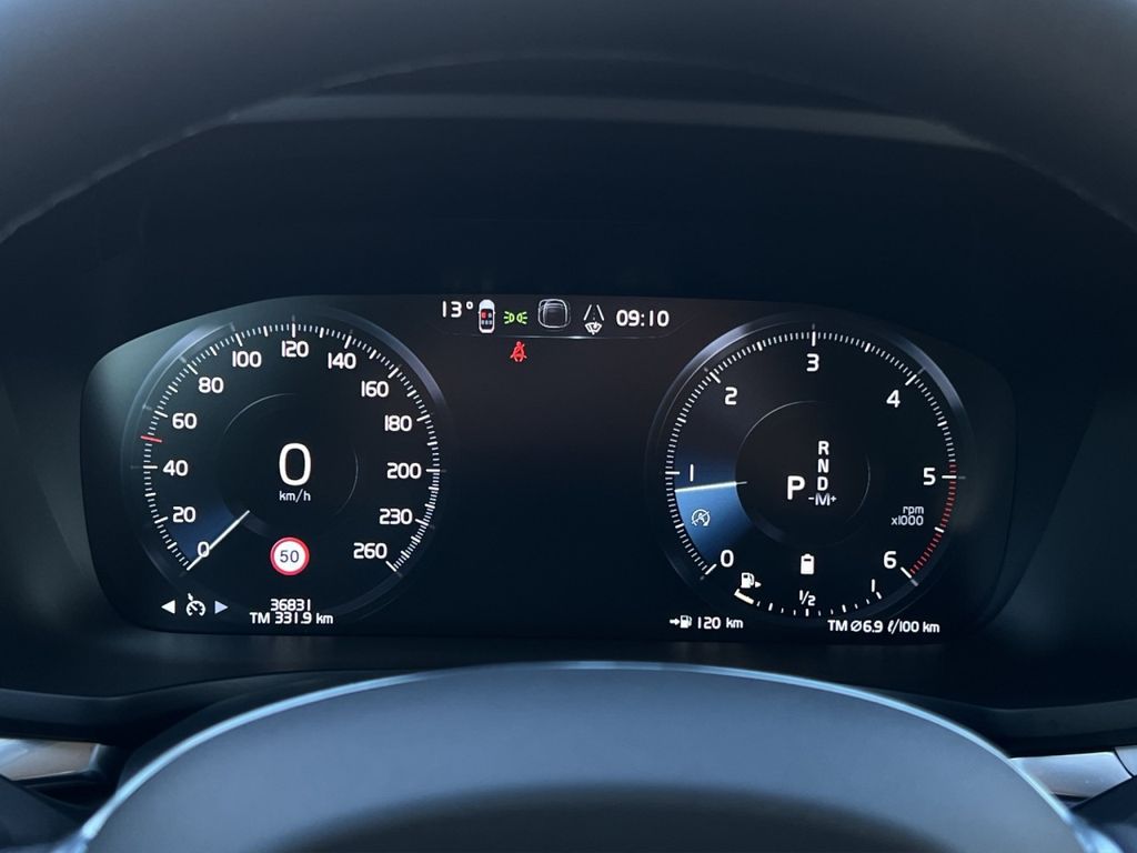 Volvo V60 Cross Country 2022