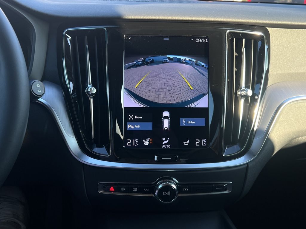 Volvo V60 Cross Country 2022