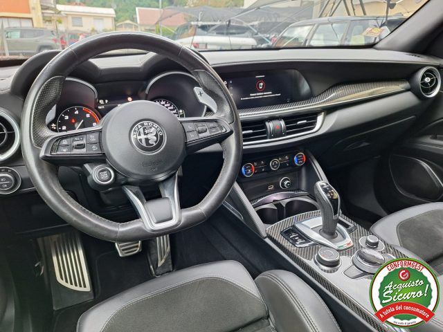 Alfa Romeo Stelvio 2021