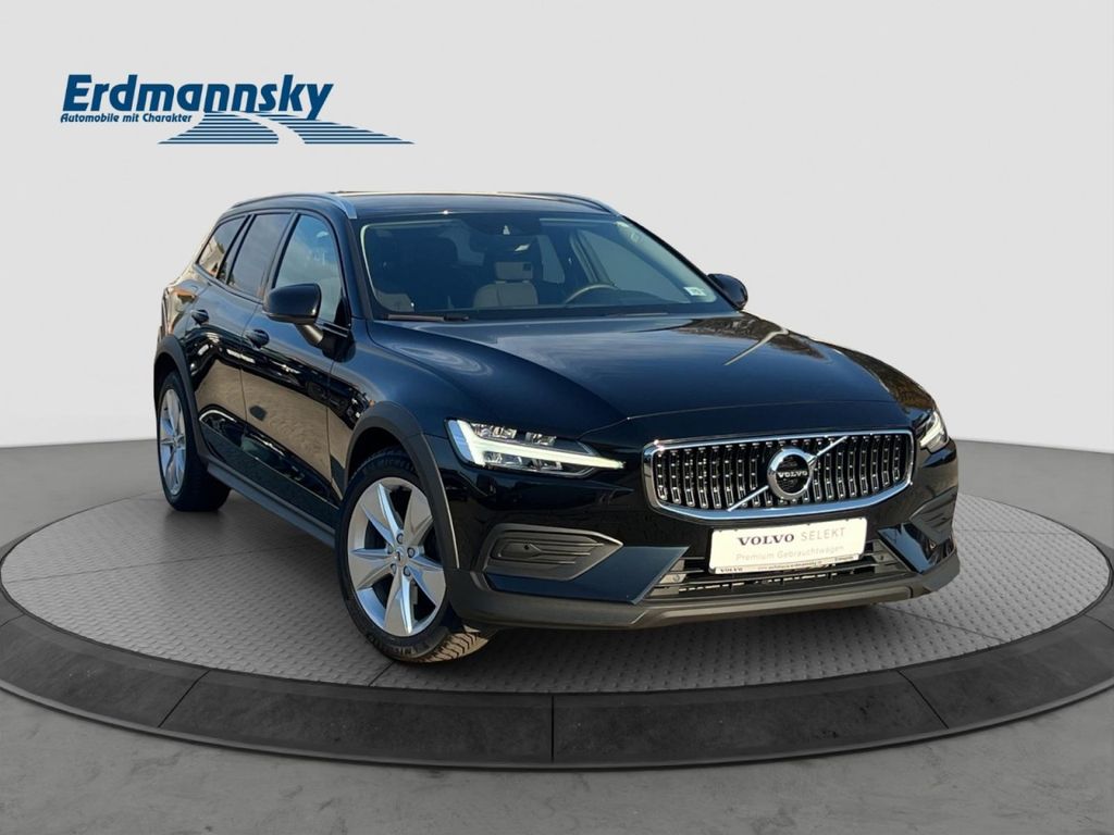 Volvo V60 2022