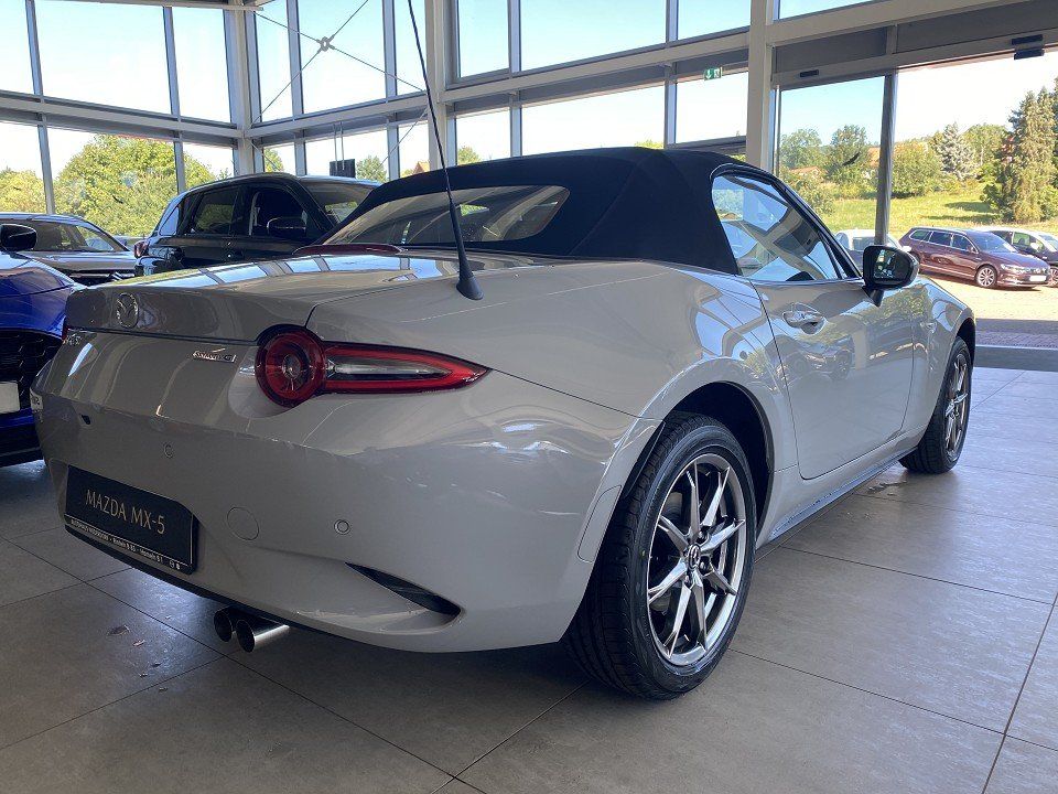 Mazda MX-5 2025