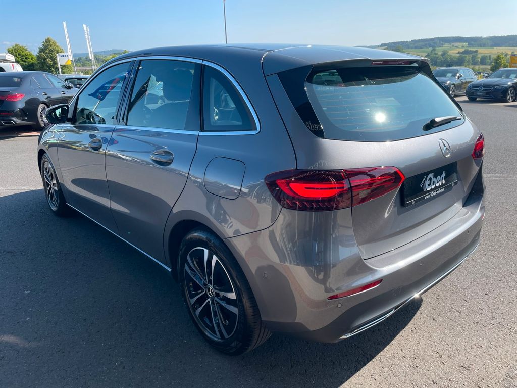 Mercedes-Benz B 200 2024