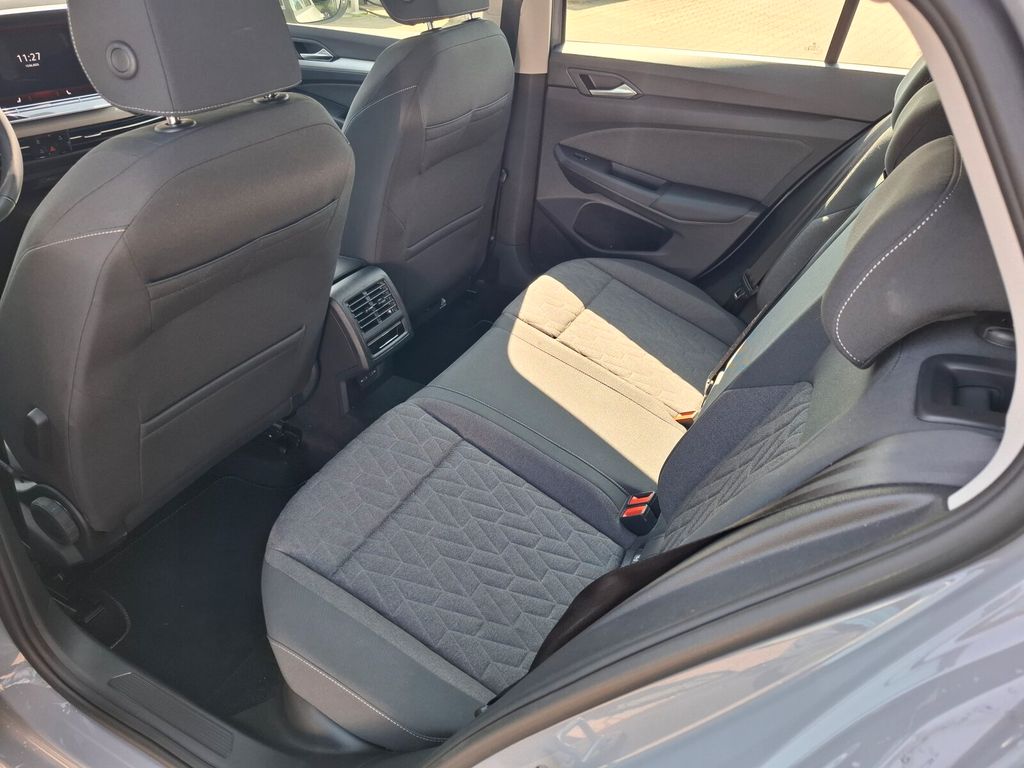 Volkswagen Golf 2024