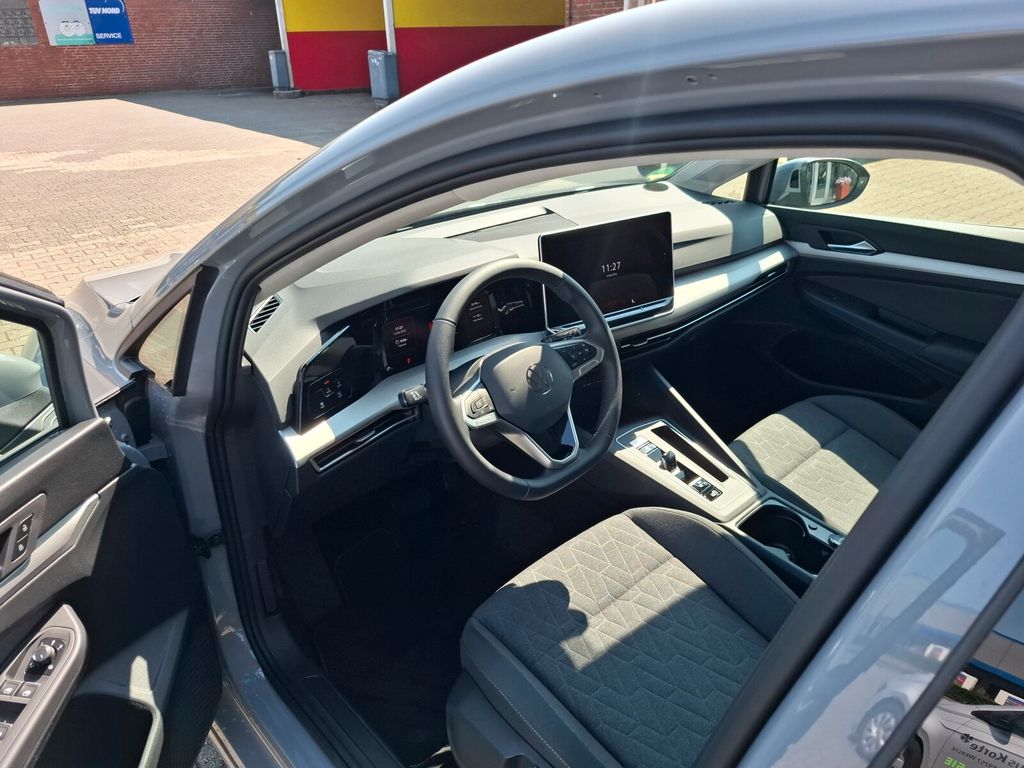 Volkswagen Golf 2024