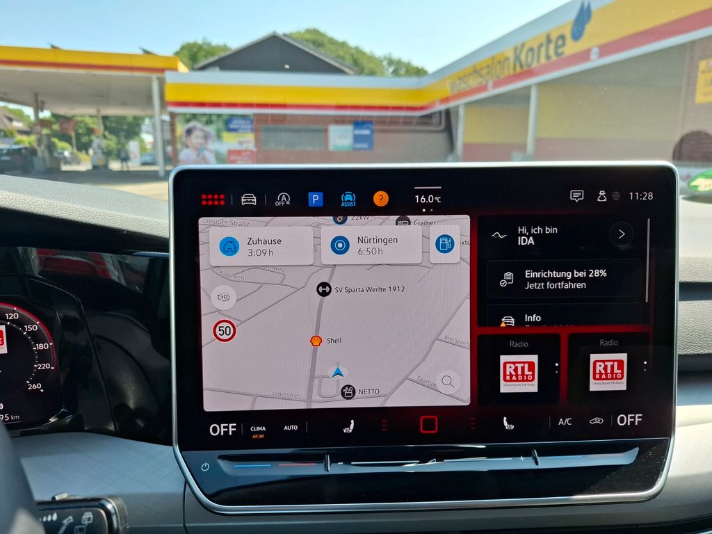 Volkswagen Golf 2024