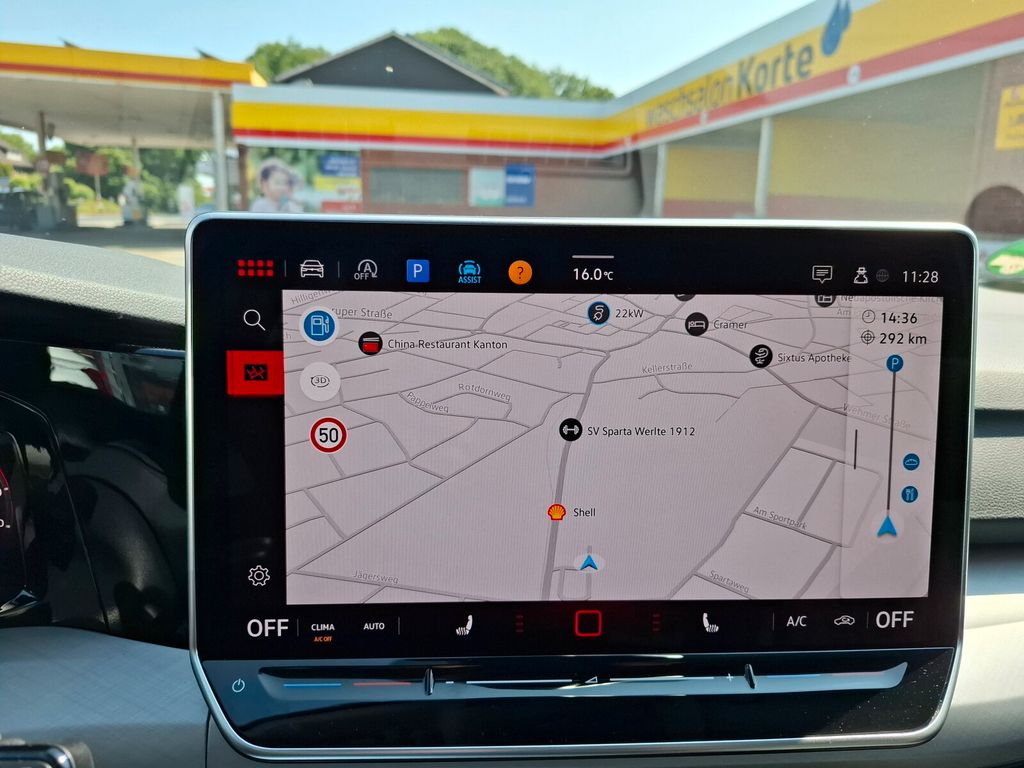 Volkswagen Golf 2024