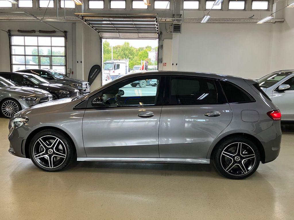 Mercedes-Benz B 250 2024