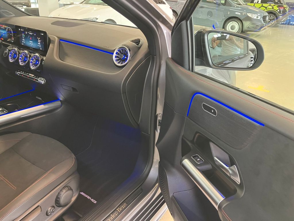 Mercedes-Benz B 250 2024