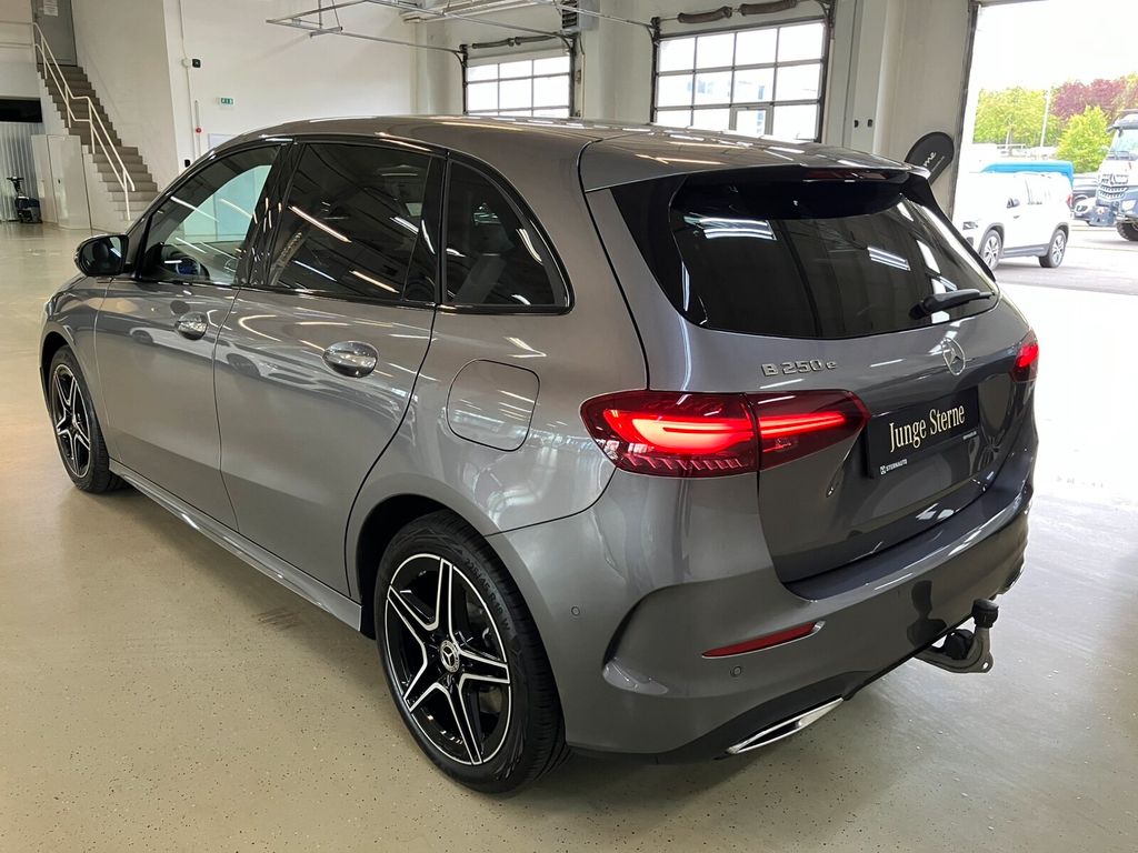 Mercedes-Benz B 250 2024