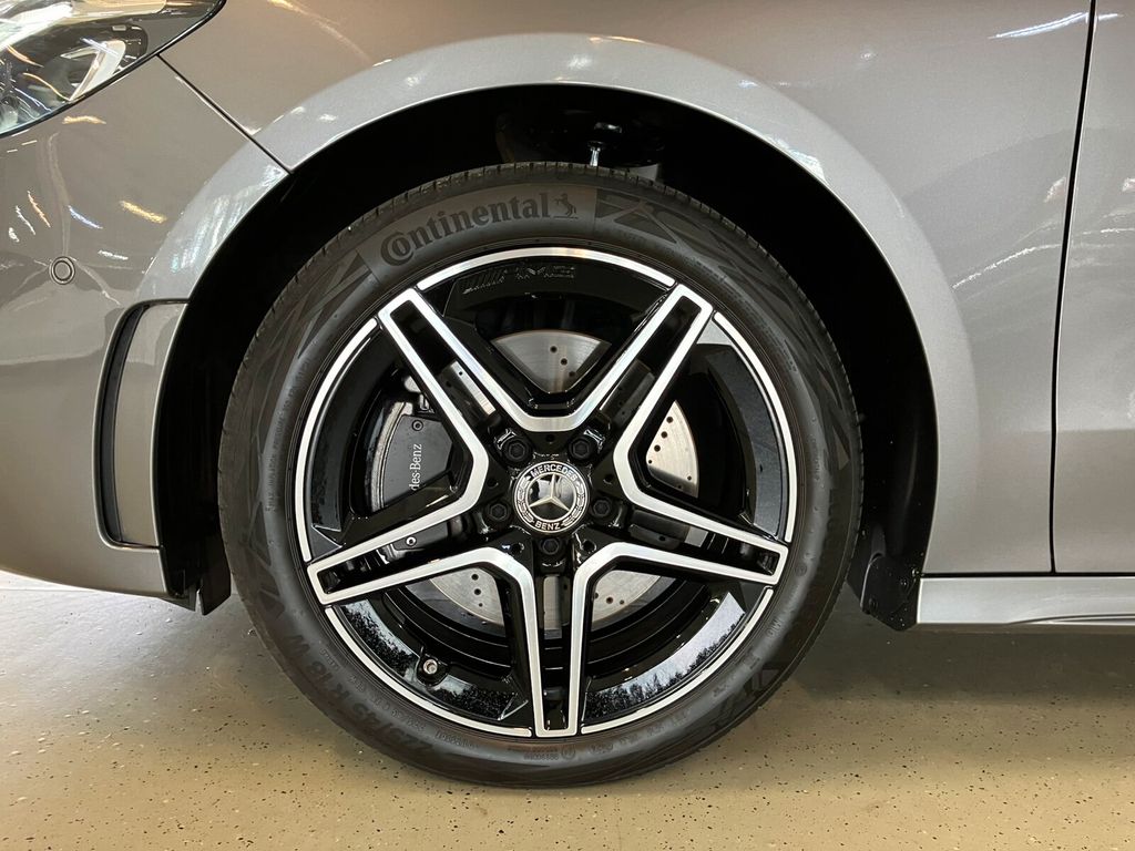 Mercedes-Benz B 250 2024