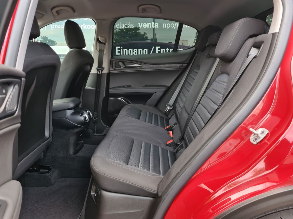 Alfa Romeo Stelvio 2020