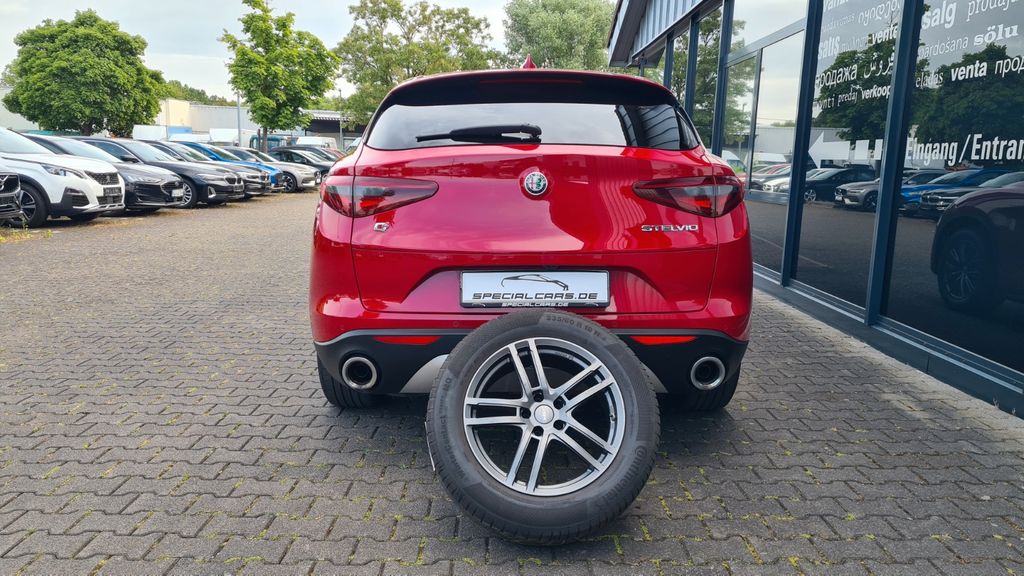Alfa Romeo Stelvio 2020