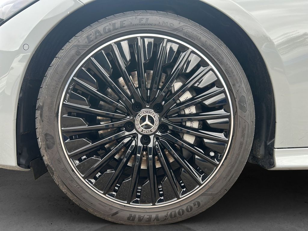 Mercedes-Benz CLE 220 2025