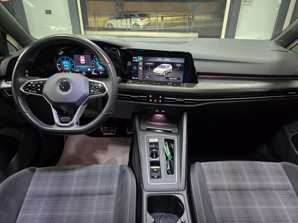 Volkswagen Golf 2022