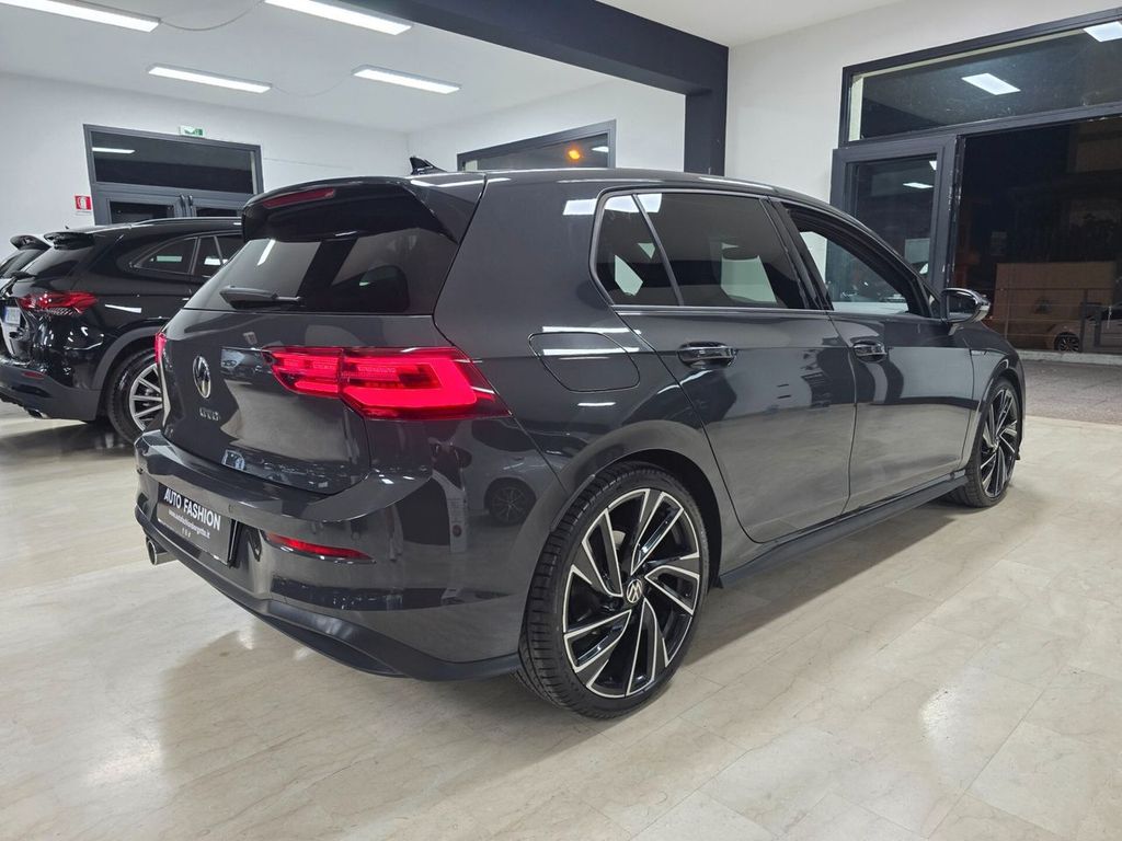 Volkswagen Golf 2022