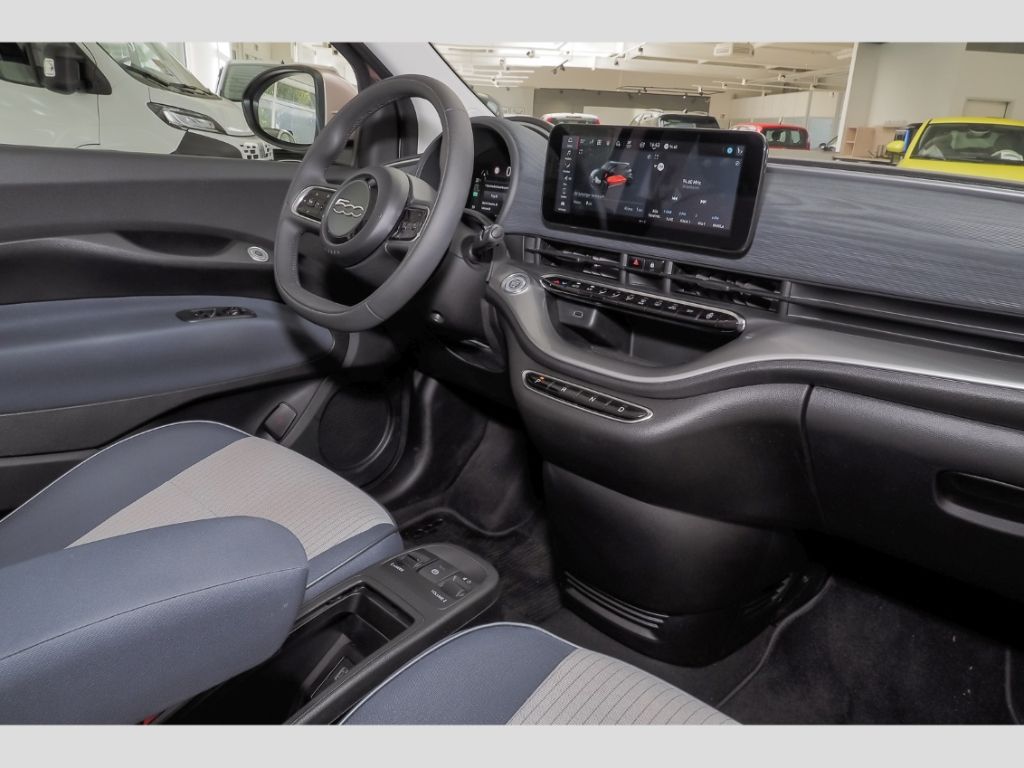 Fiat 500e 2023