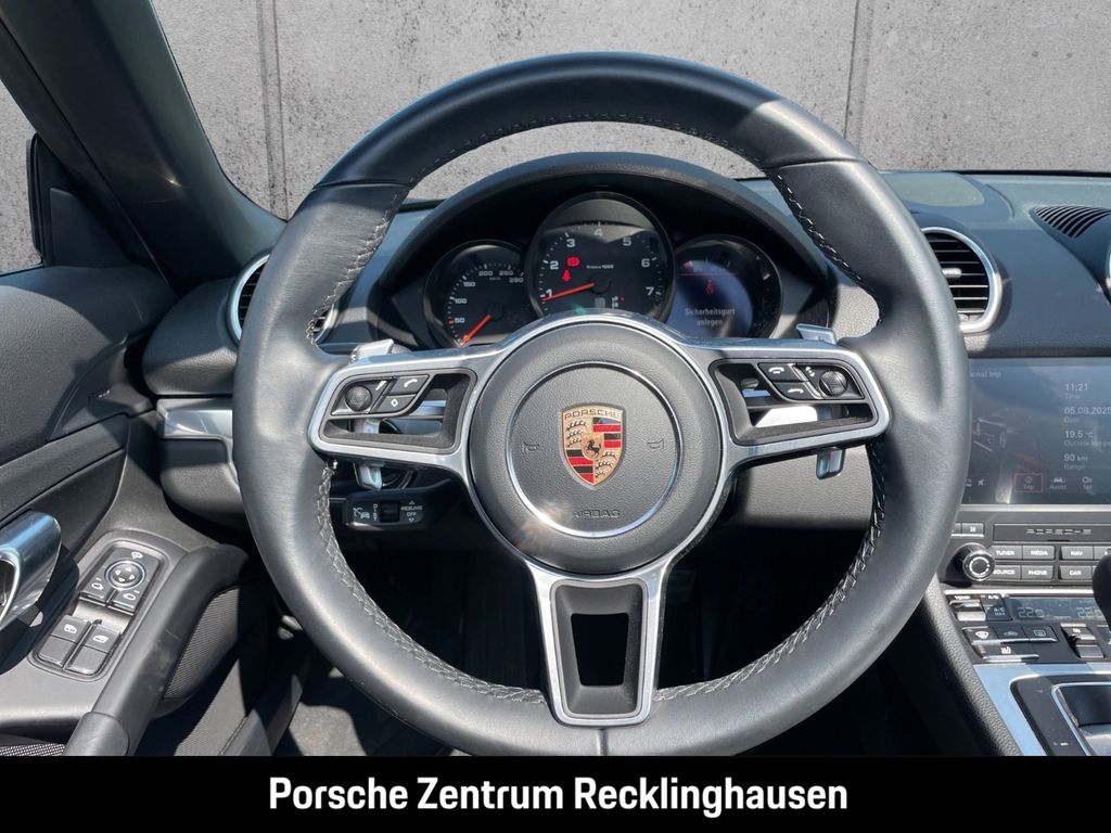 Porsche Boxster 2024