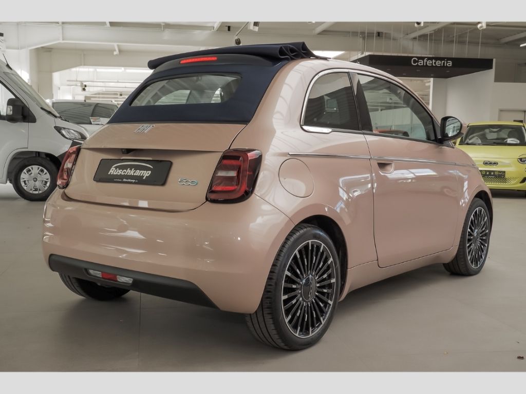 Fiat 500e 2023