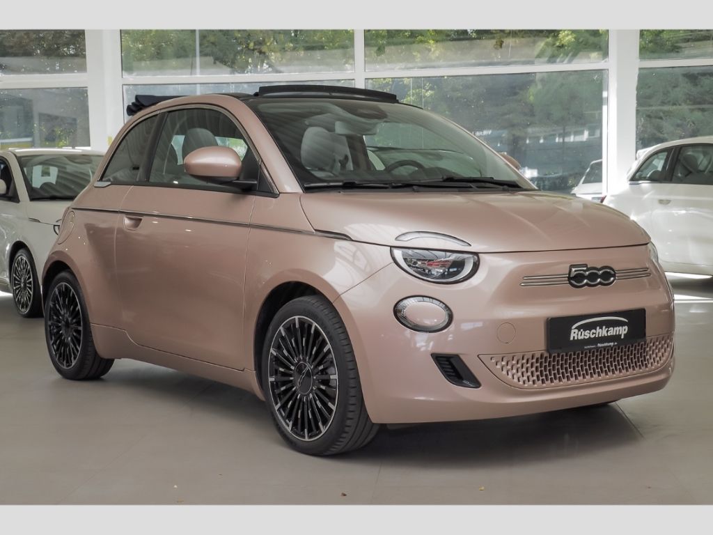 Fiat 500e 2023