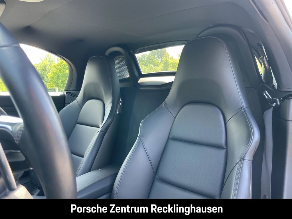 Porsche Boxster 2024