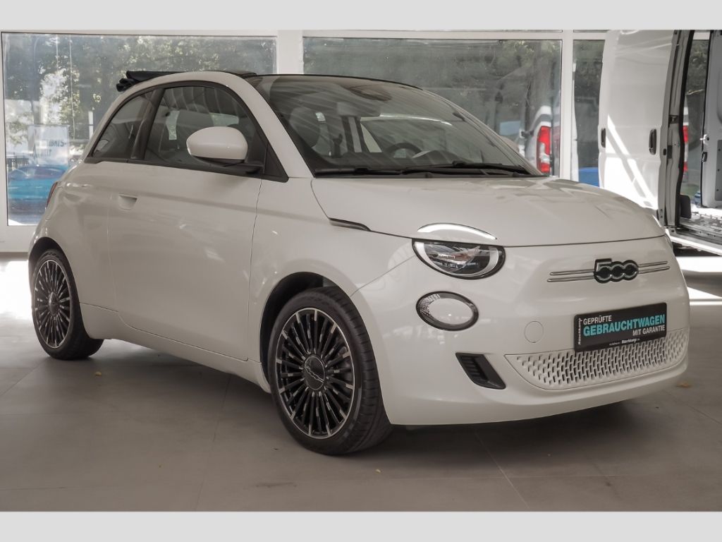 Fiat 500e 2023