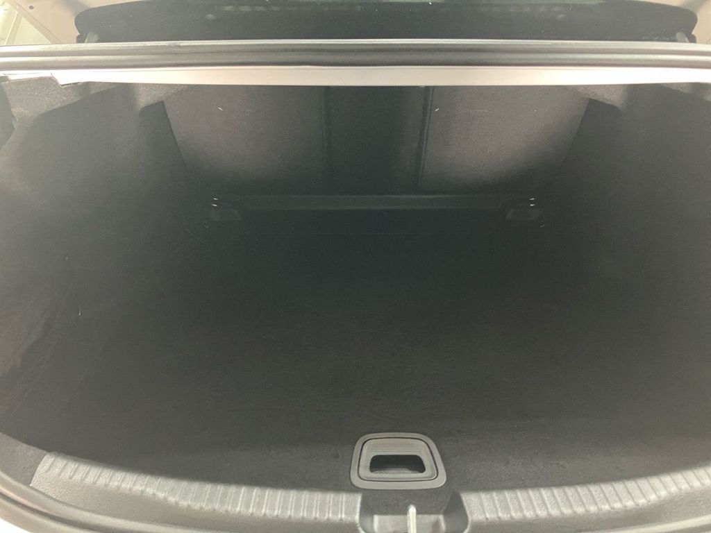 Mercedes-Benz C 300 2024