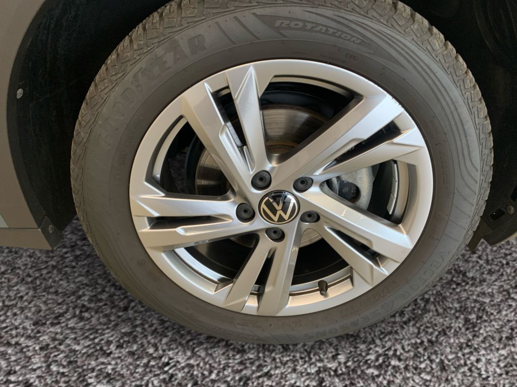 Volkswagen T-Roc 2024