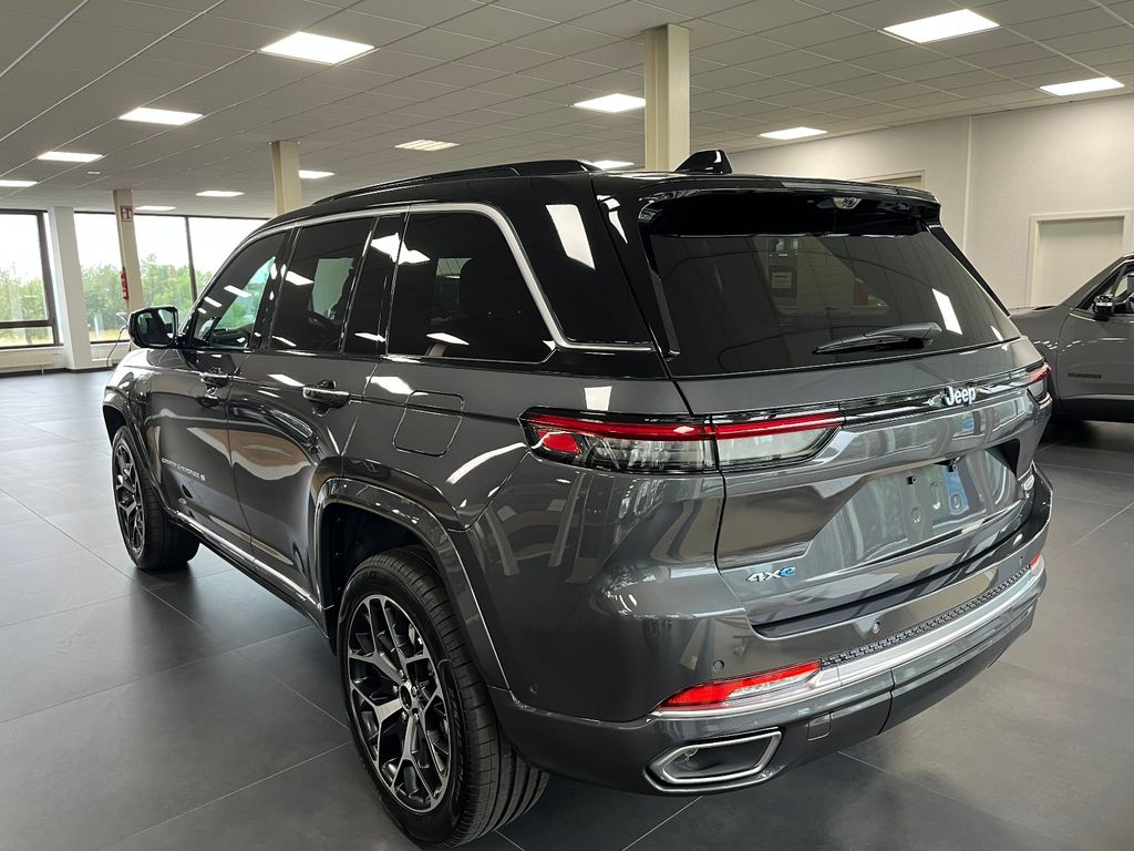 Jeep Grand Cherokee 2025