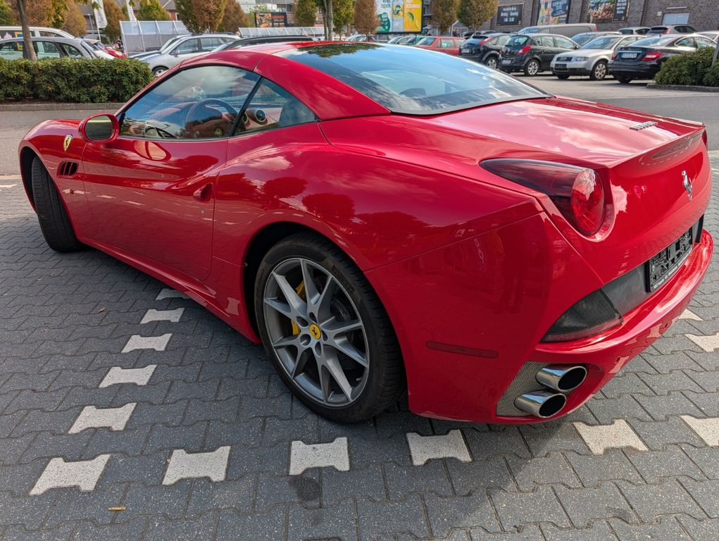 Ferrari California 2012